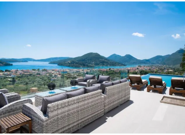 180 VILLAS, Νυδρί 