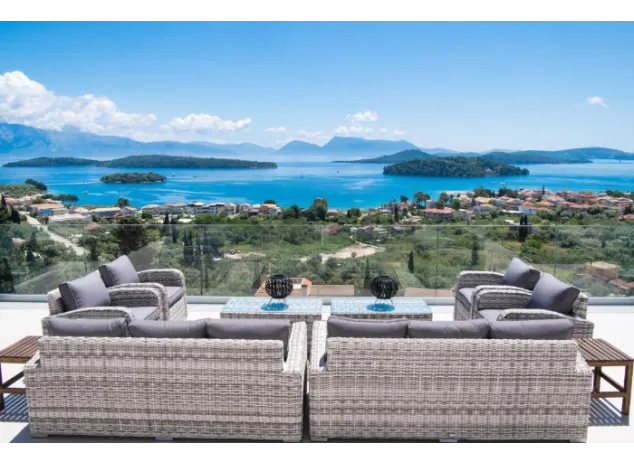 180 VILLAS, Νυδρί 